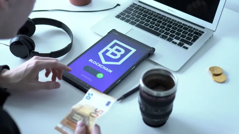 Cash Is Dead, Long Live the Shadows: The Rise of Untraceable Payment Rails